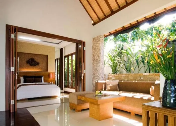 Villa Grand Akhyati & Canggu (Bali)