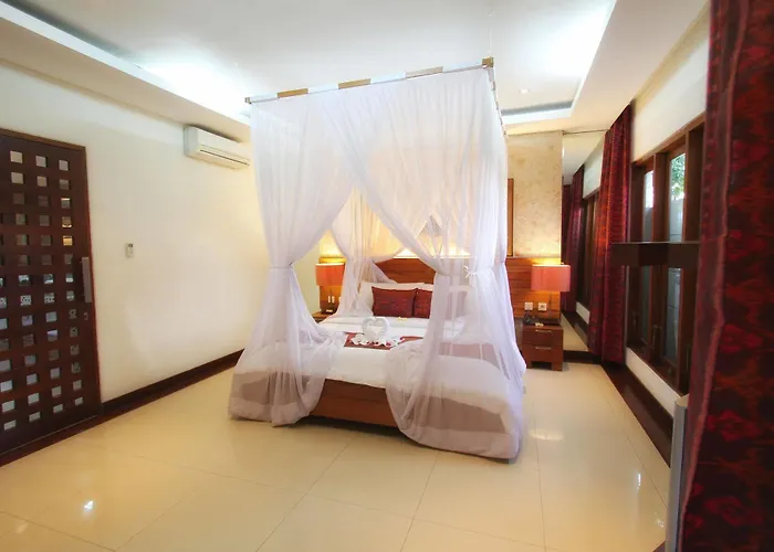 Villa Grand Akhyati & Canggu (Bali)