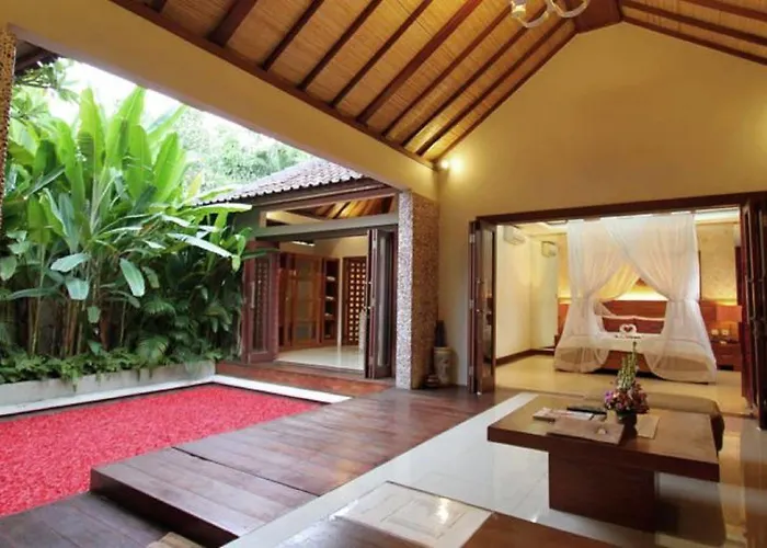 Villa Grand Akhyati & Canggu (Bali)